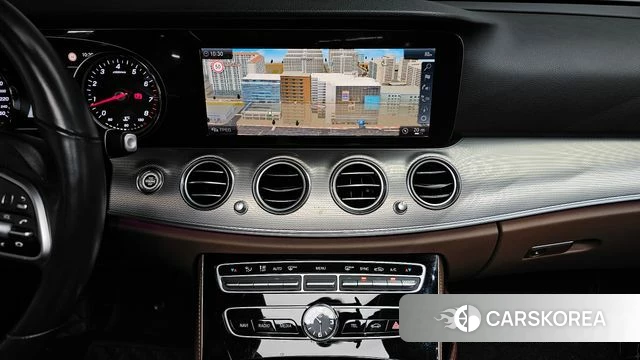 Mercedes-Benz E-Class W213 2019 Синий из Кореи, фото 4
