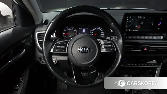 Kia Seltos 2021 Белый из Кореи, фото 4