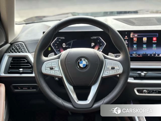 BMW X7 2023 Черный из Китая, фото 4