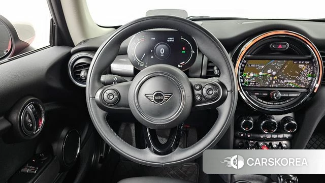 Mini Cooper 2021 Красный из Кореи, фото 4