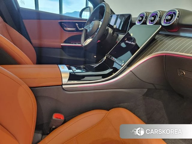 Mercedes-Benz C-Class W206 2025 Белый из Кореи, фото 4