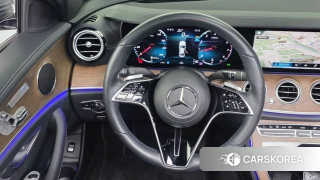 Mercedes-Benz E-Class W213 2022 Серый из Кореи, фото 4