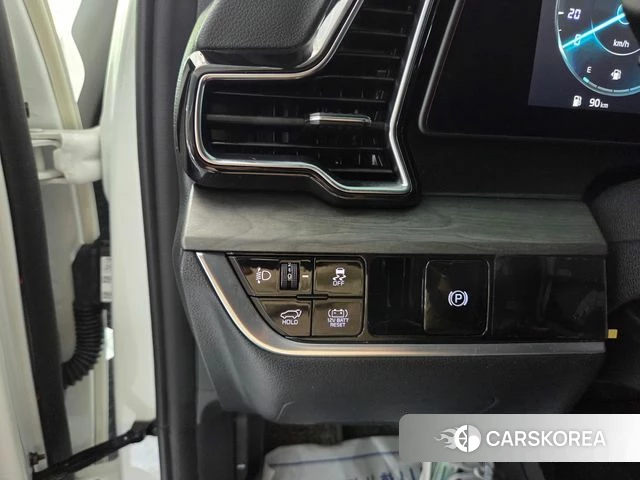 Kia Sportage 5th Generation Hybrid 2024 Белый из Кореи, фото 4