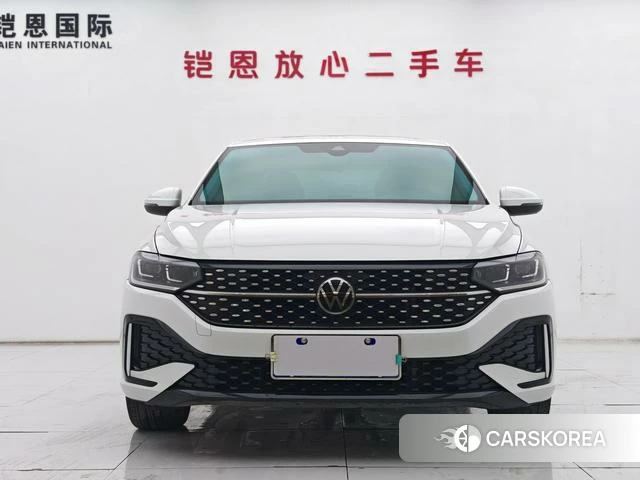 Volkswagen Lavida 2024 Белый из Китая, фото 4