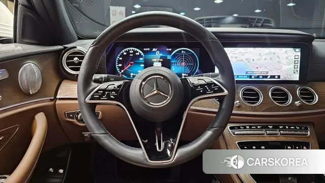 Mercedes-Benz E-Class W213 2020 Белый из Кореи, фото 4