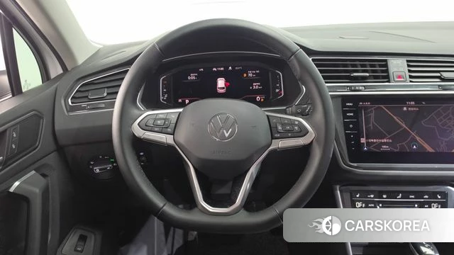 Volkswagen Tiguan second Generation 2021 Белый из Кореи, фото 4