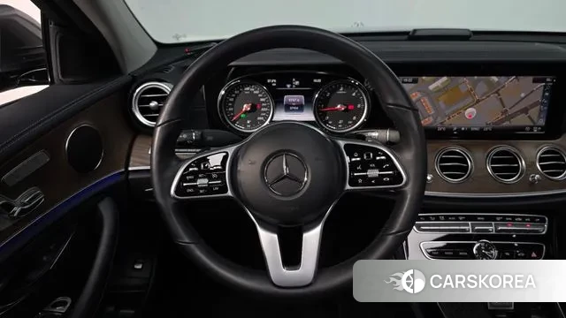 Mercedes-Benz E-Class W213 2019 Серый из Кореи, фото 4