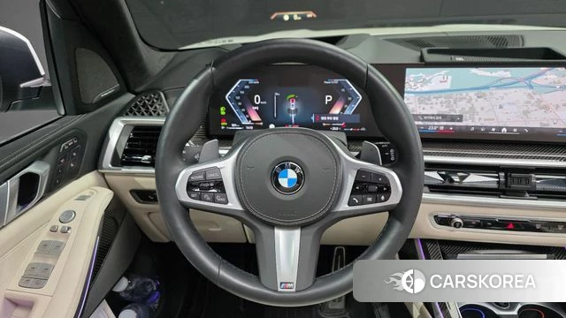 BMW X7 (G07) 2025 Белый из Кореи, фото 4