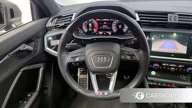 Audi Q3 (F3) 2020 Серый из Кореи, фото 4