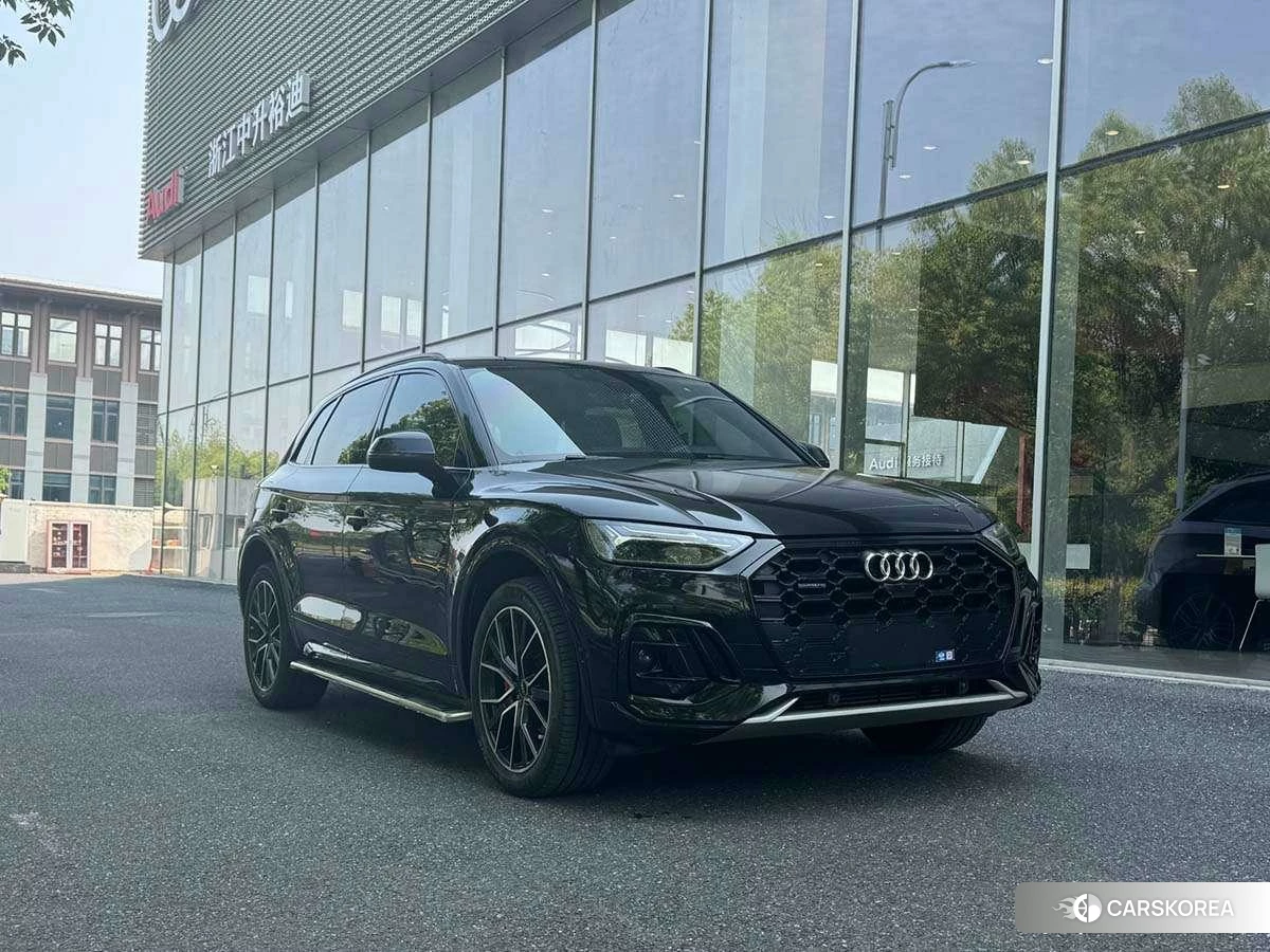 Audi Q5L 2023 Черный из Китая, фото 4
