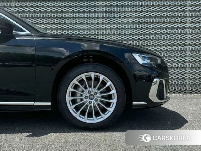 Audi A8 2025 Черный из Китая, фото 4