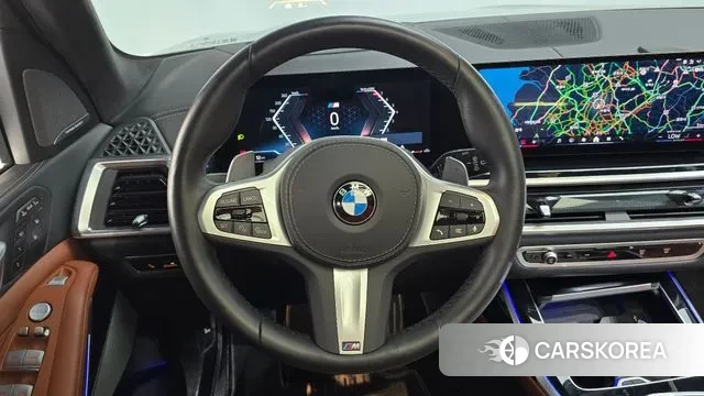 BMW X7 (G07) 2024 Черный из Кореи, фото 4