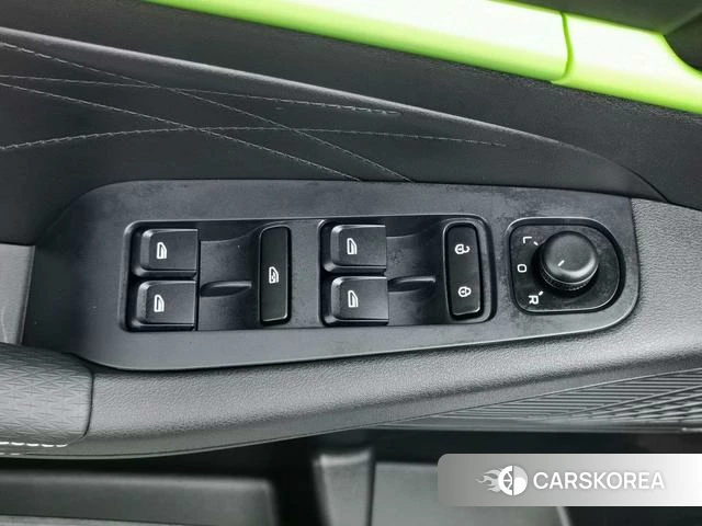 Geely Automobile Emgrand Methanol 2024 Белый из Китая, фото 4