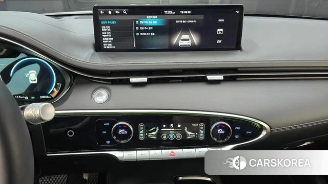 Genesis GV70 2023 Белый из Кореи, фото 4
