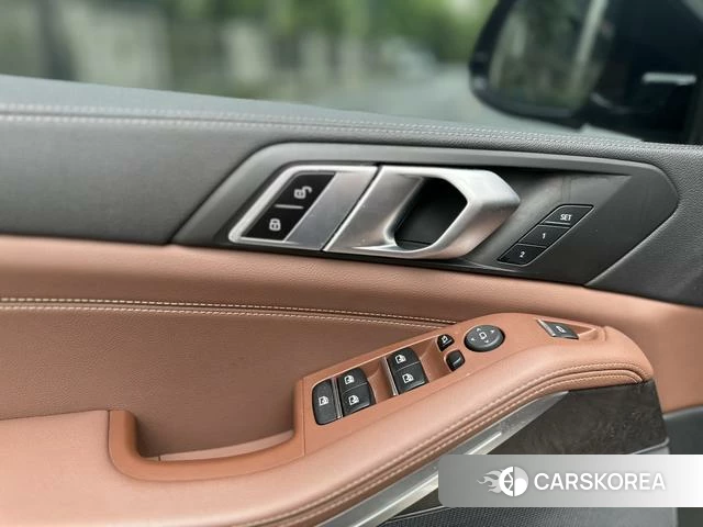 BMW X5 (imported) 2021 Черный из Китая, фото 4
