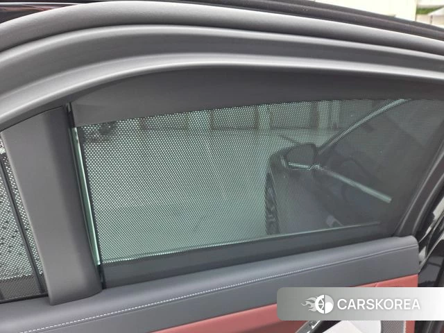 BMW 7 Series (G70) 2024 Черный из Кореи, фото 4