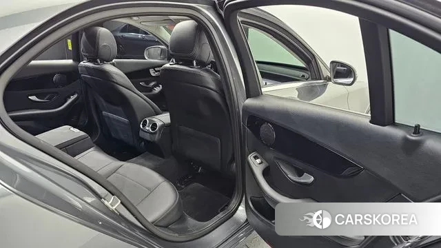 Mercedes-Benz C-Class W205 2020 Серый из Кореи, фото 4