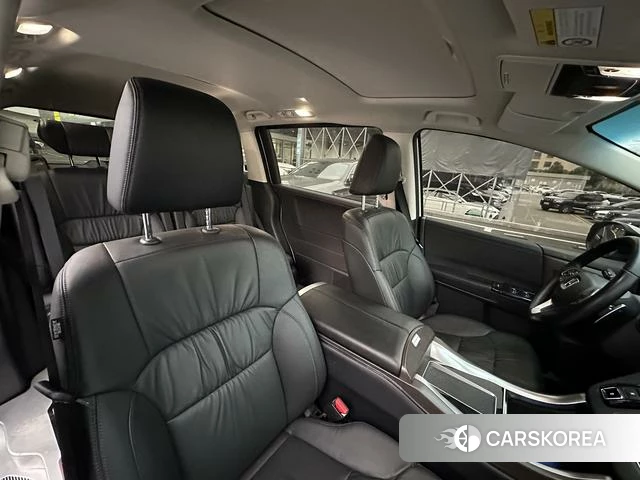 Honda Odyssey 2025 Белый из Китая, фото 4