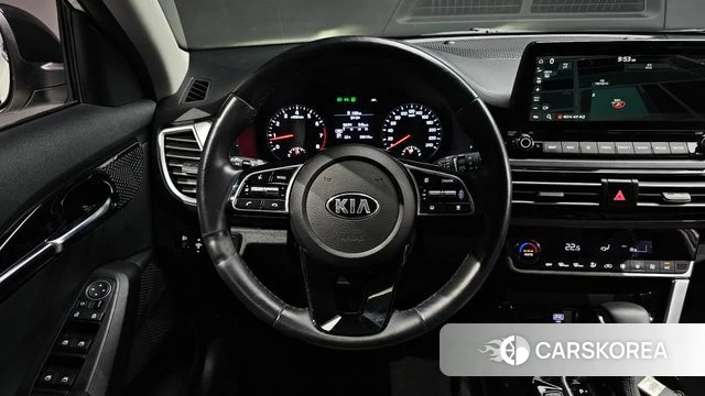 Kia Seltos 2021 Белый из Кореи, фото 4