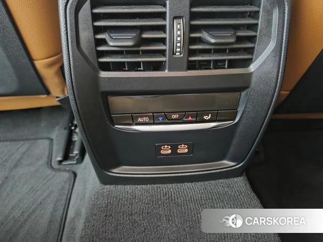 BMW 3 Series (G20) 2025 Черный из Кореи, фото 4