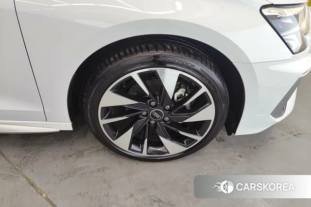 Audi A3 2023 Белый из Китая, фото 4