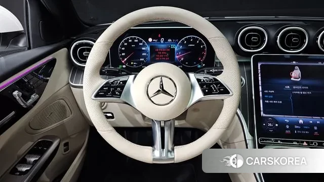 Mercedes-Benz C-Class W206 2023 Белый из Кореи, фото 4