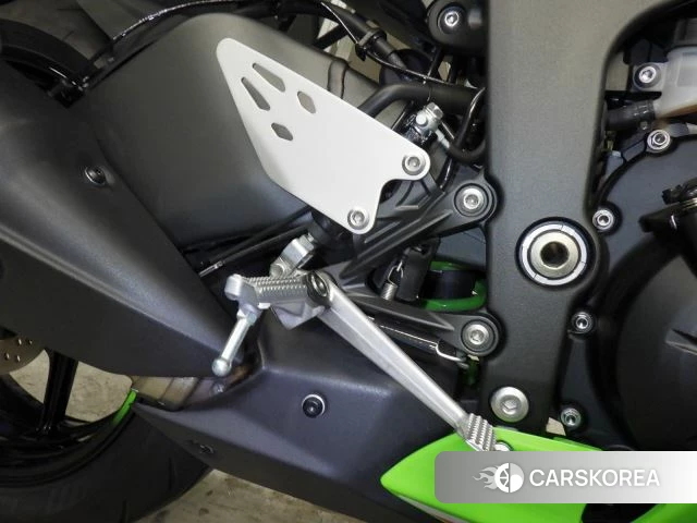 Проданный Kawasaki ZX-6R NINJA ABS 2024 из Японии, фото 5