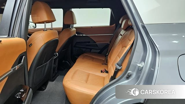 Ssangyong Torres 2023 Светло-серебряный цвет из Кореи, фото 4