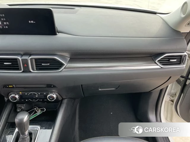 Mazda CX-5 2022 Белый из Китая, фото 4