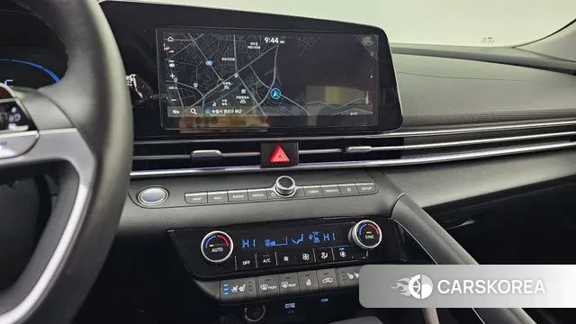 Hyundai The New Avante (CN7) 2024 Белый из Кореи, фото 4