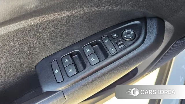 Hyundai Venue 2019 Белый из Кореи, фото 4