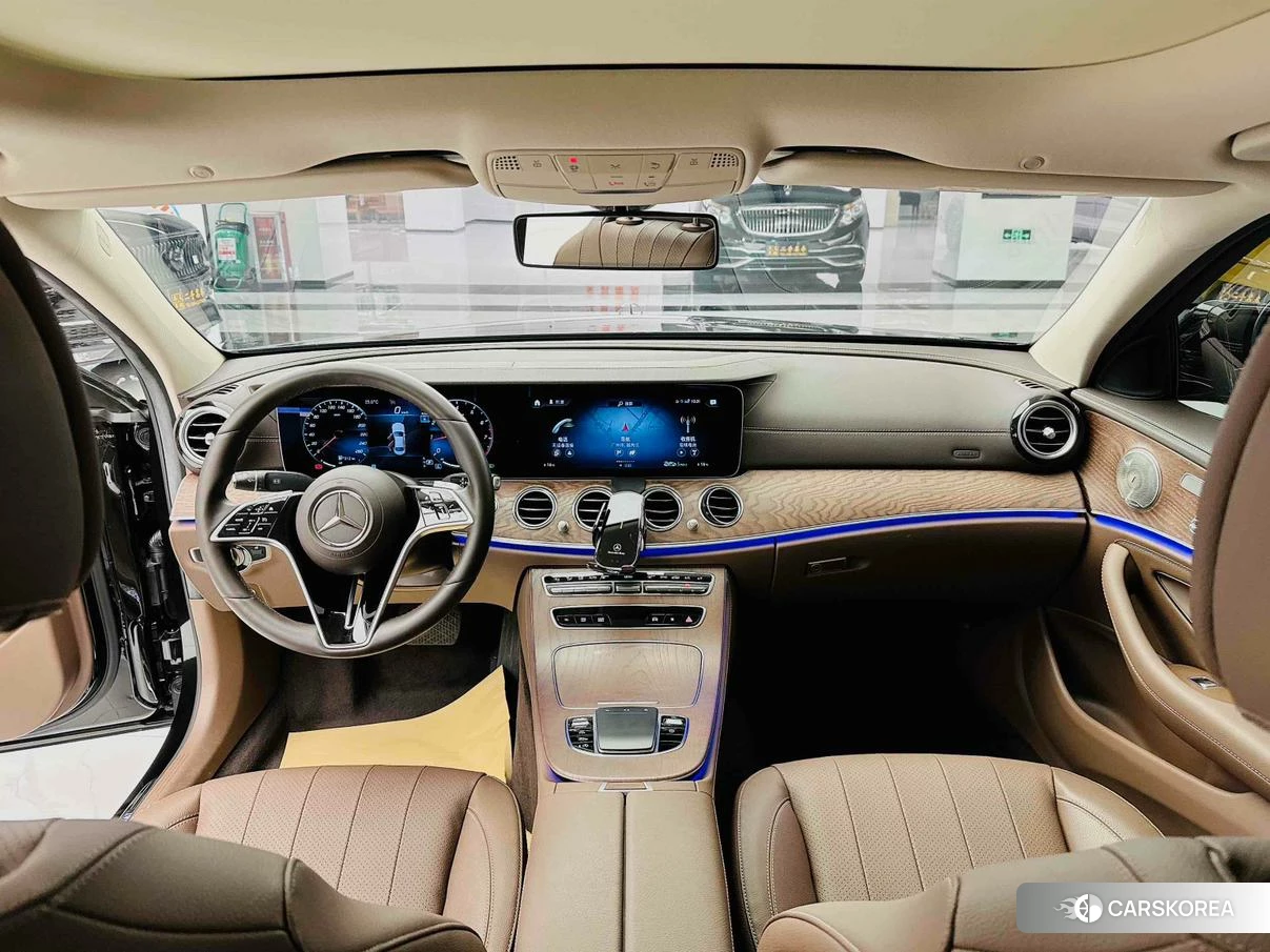 Mercedes-Benz E-class 2023 Черный из Китая, фото 4