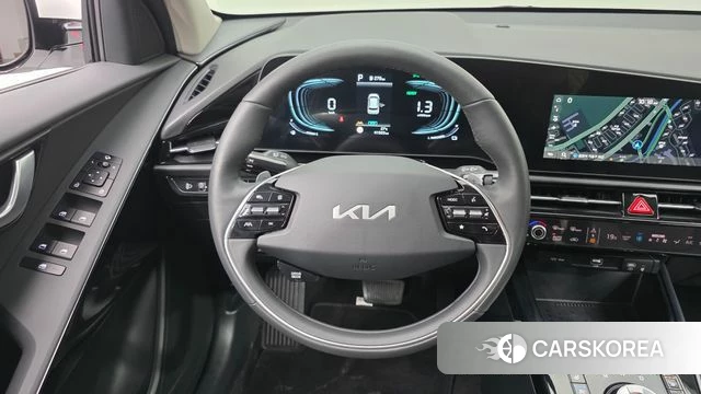 Kia Di Ol Nu Niro 2024 Белый из Кореи, фото 4
