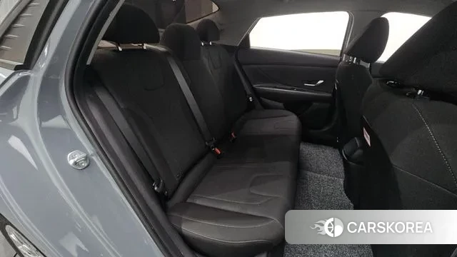 Hyundai Avante (CN7) 2022 Серебристо-серый из Кореи, фото 4