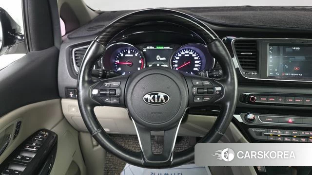Kia The New Carnival 2019 Белый из Кореи, фото 4