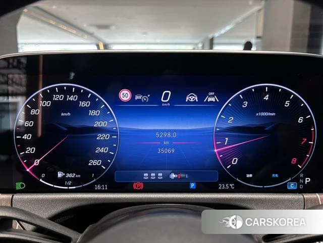 Mercedes-Benz E-class 2024 Черный из Китая, фото 4