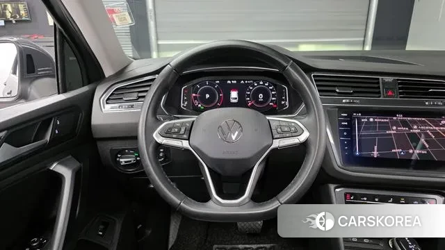 Volkswagen Tiguan second Generation 2023 Серый из Кореи, фото 4