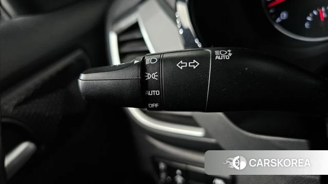 Kia Seltos 2022 Белый из Кореи, фото 4