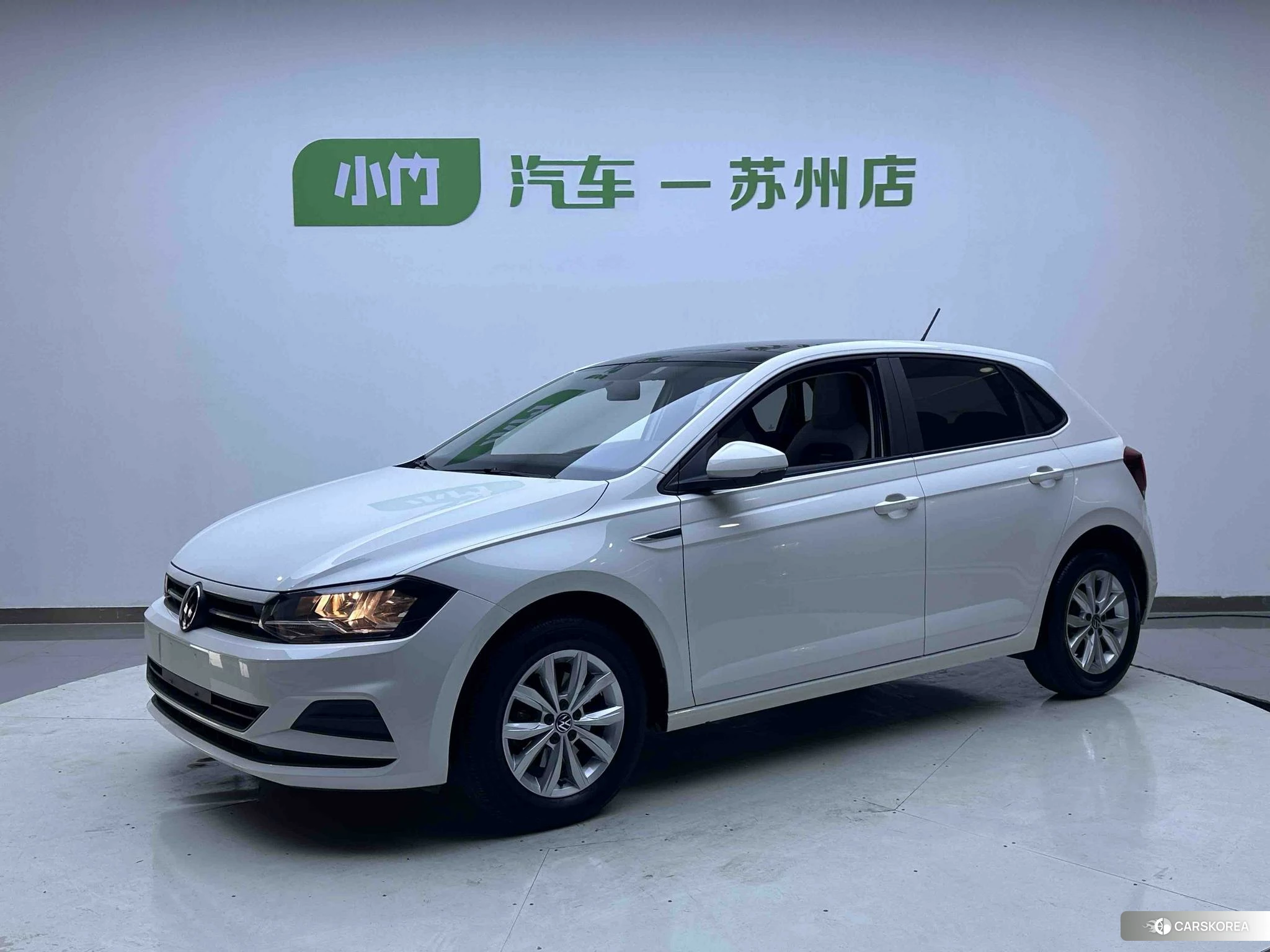 Volkswagen Polo 2021 Белый из Китая, фото 4