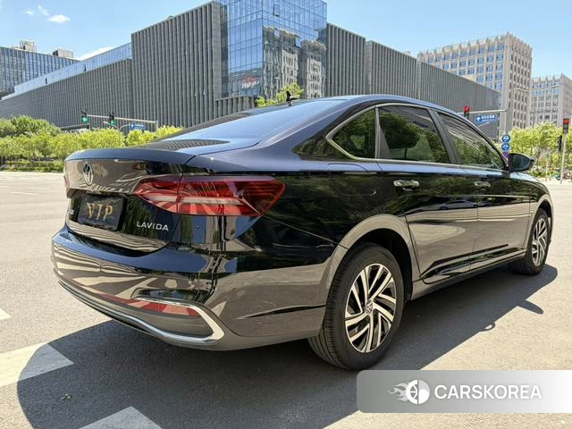 Volkswagen Lavida 2024 Черный из Китая, фото 4