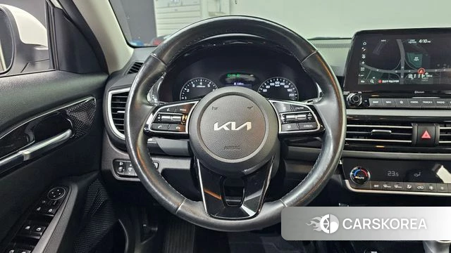 Kia Seltos 2021 Белый из Кореи, фото 4