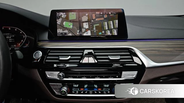 BMW 5 Series (G30) 2020 Белый из Кореи, фото 4