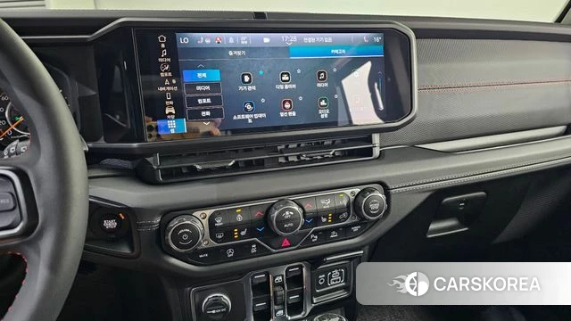 Jeep Wrangler (JL) 2024 Черный из Кореи, фото 4