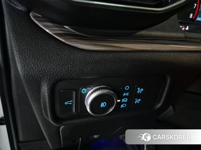 Ford Explorer 6th Generation 2020 Белый из Кореи, фото 4