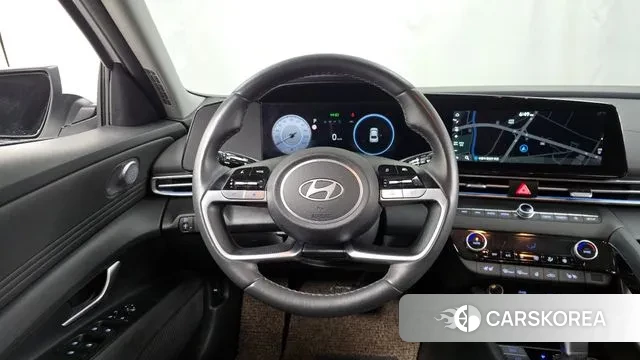 Hyundai The New Avante (CN7) 2024 Белый из Кореи, фото 4