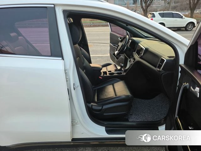 Kia Sportage The Bold 2019 Белый из Кореи, фото 4