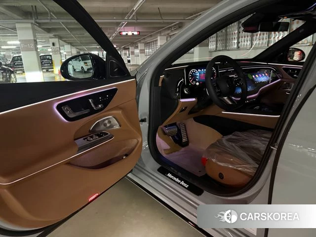 Mercedes-Benz E-Class W214 2026 Серебристо-серый из Кореи, фото 4
