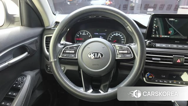 Kia Seltos 2019 Белый из Кореи, фото 4