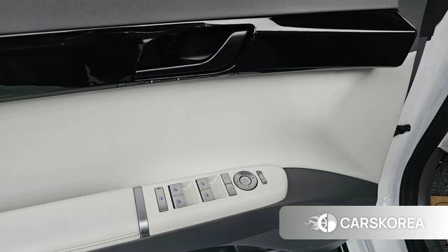 Hyundai Grandeur (GN7) 2023 Белый из Кореи, фото 4
