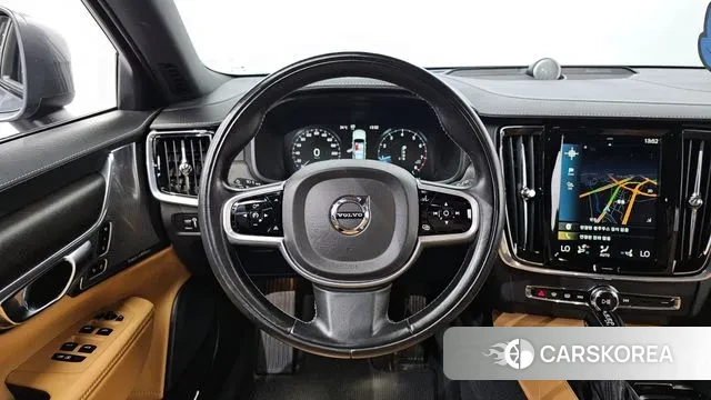 Volvo V90 Cross-Country 2020 Серый из Кореи, фото 4
